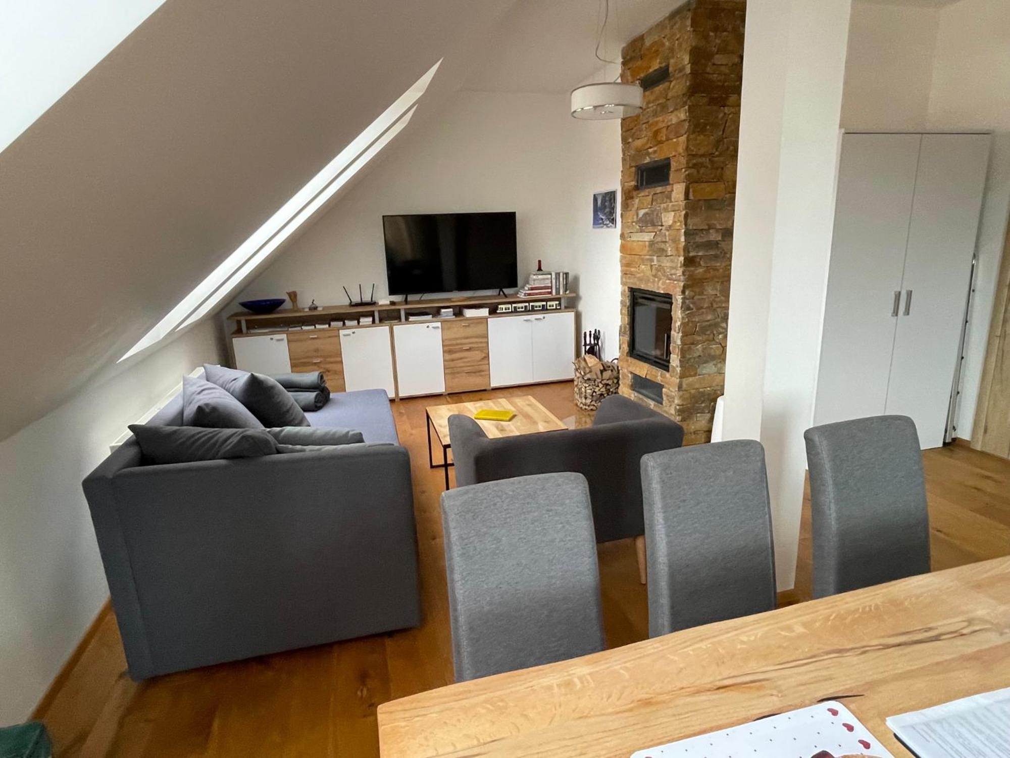 Apartman “U Nas V Podkrovi“ V Rezidenci Klostermann, Zelezna Ruda 24 Extérieur photo